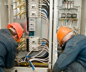 Electrician in Palm Beach Gardens, Jupiter, Boynton, & West Palm Beach FL